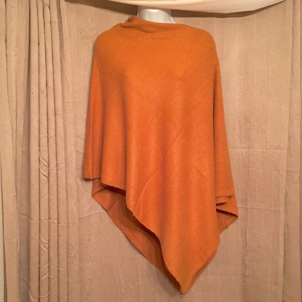 🚨ONE LEFT🚨Cashmere blend Poncho - Mustard Yellow